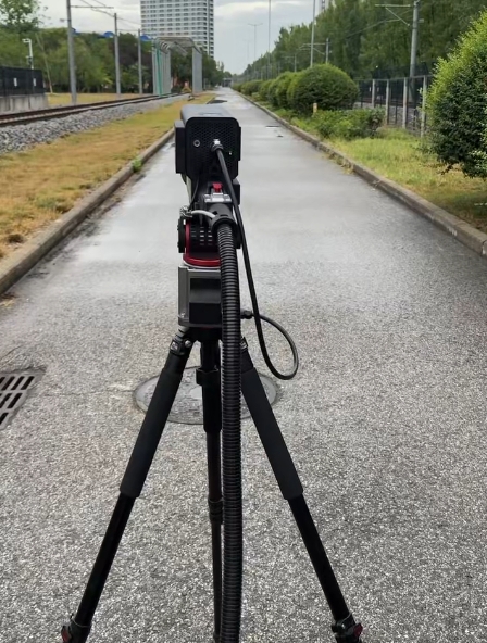 铁路应用激光清障仪